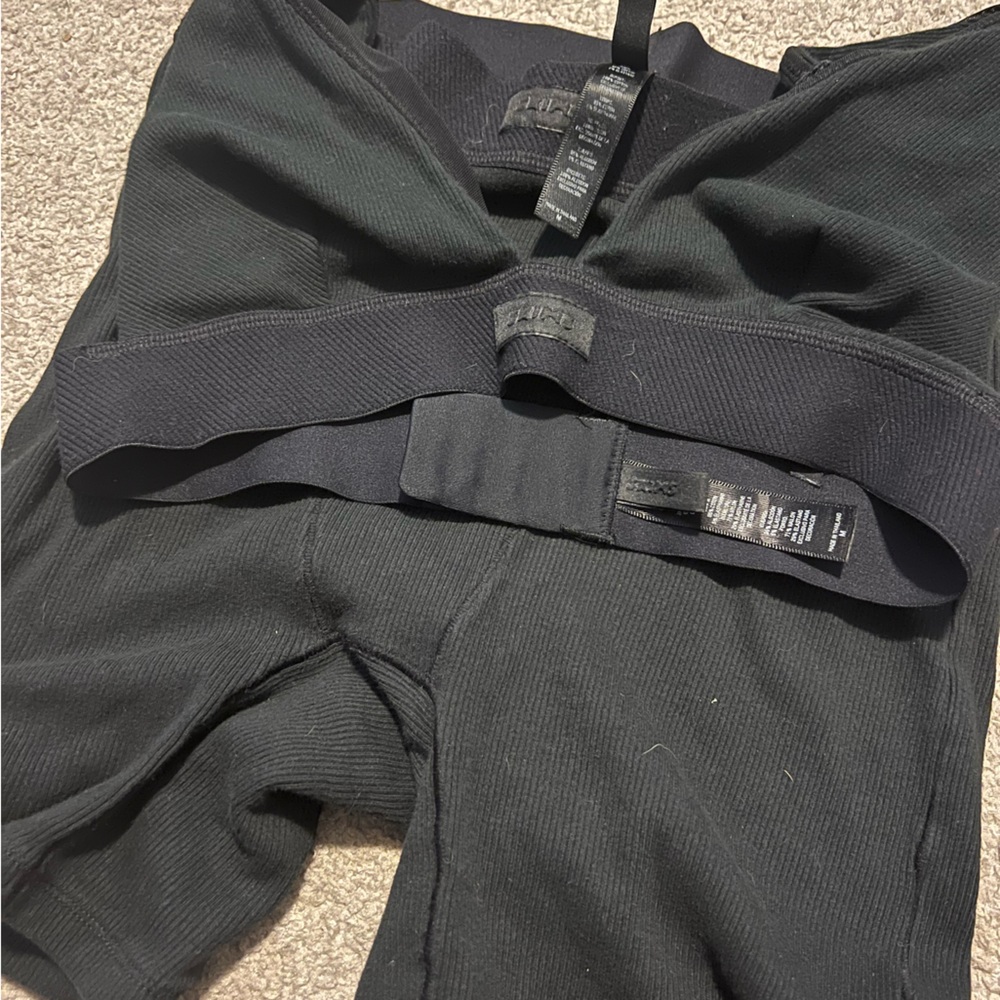 Skims matching set